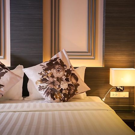 The Sathon Vimanda Hotel Bangkok Extérieur photo