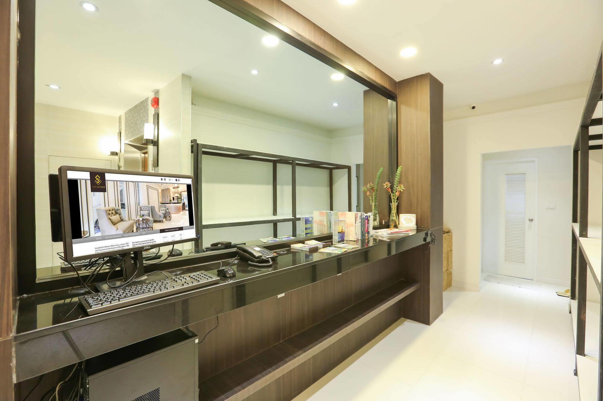 The Sathon Vimanda Hotel Bangkok Extérieur photo