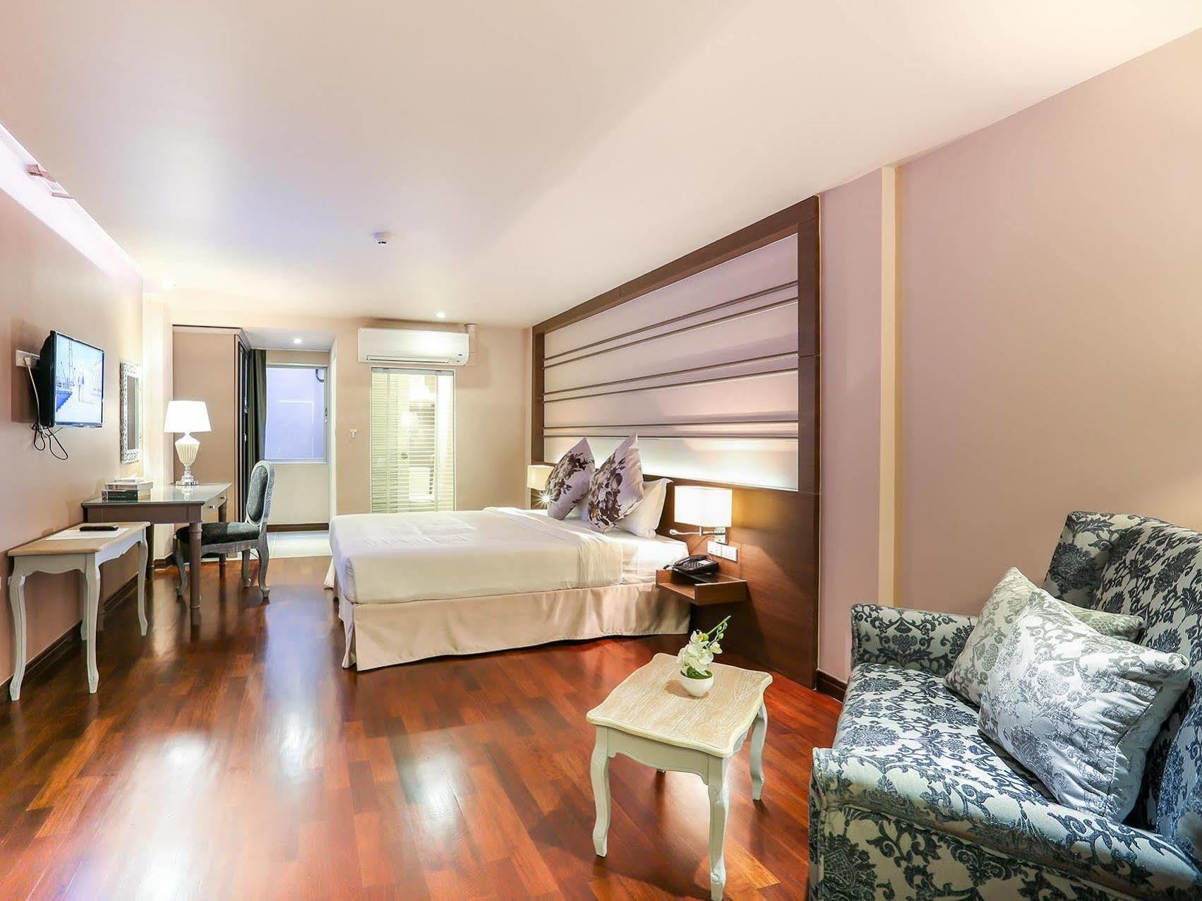 The Sathon Vimanda Hotel Bangkok Extérieur photo