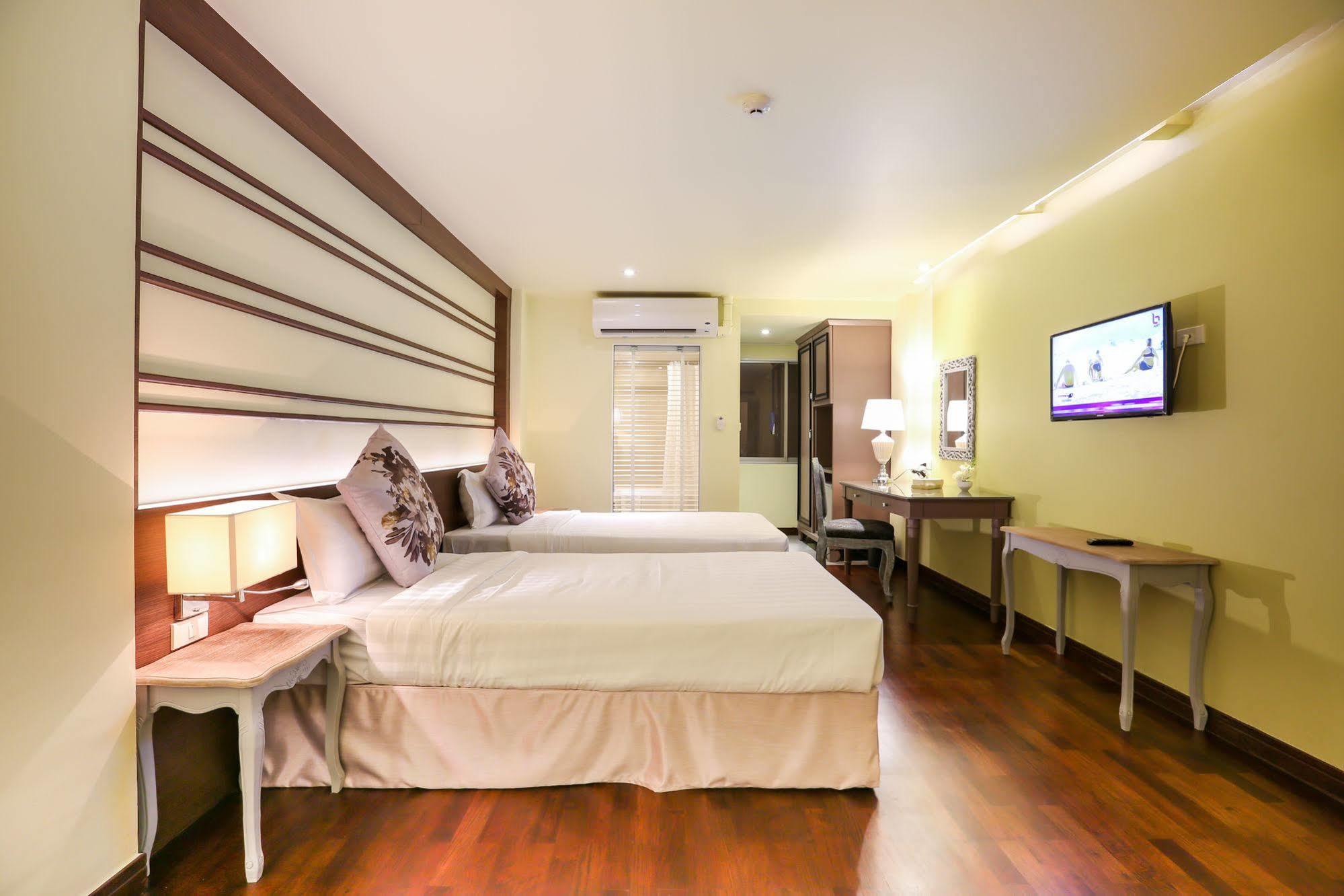 The Sathon Vimanda Hotel Bangkok Extérieur photo